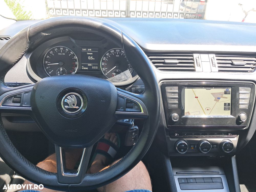 Skoda Octavia 2.0 TDI (Green tec) Joy - 7