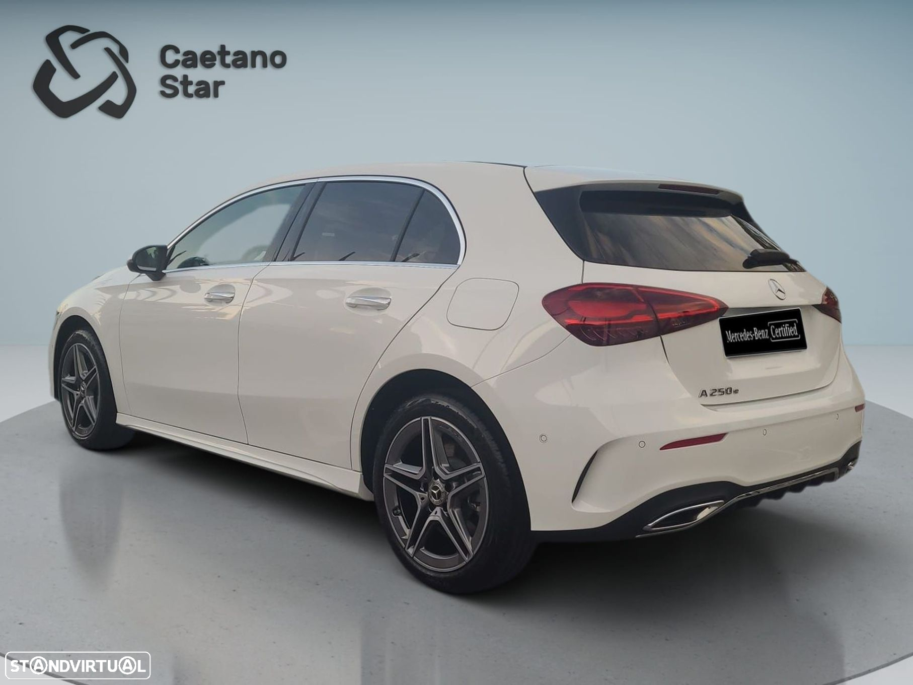 Mercedes-Benz A 250 e - 6