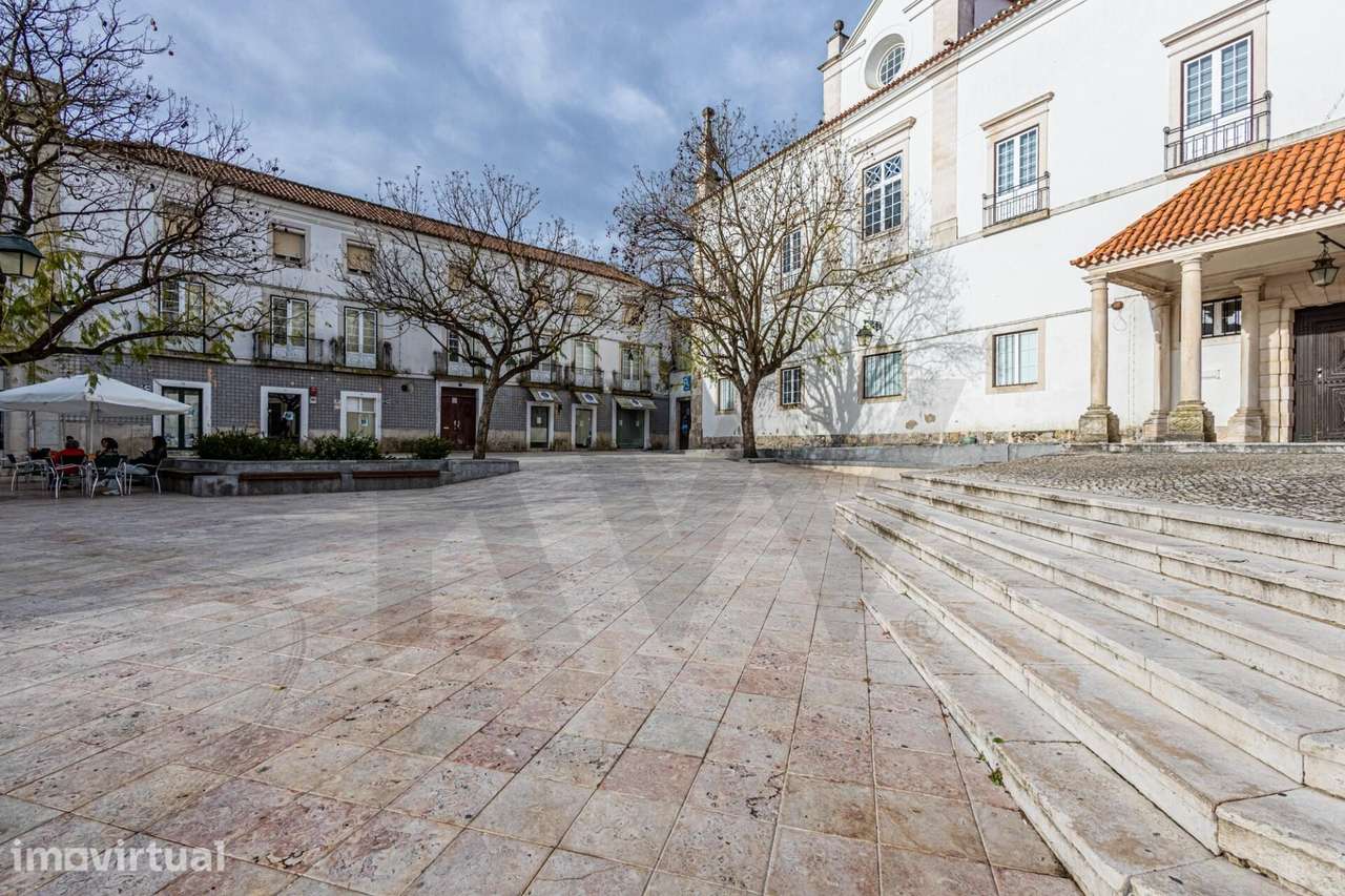 Oportunidade de Investimento Distinta – Dois Prédios no Coração Histór - Grande imagem: 3/60