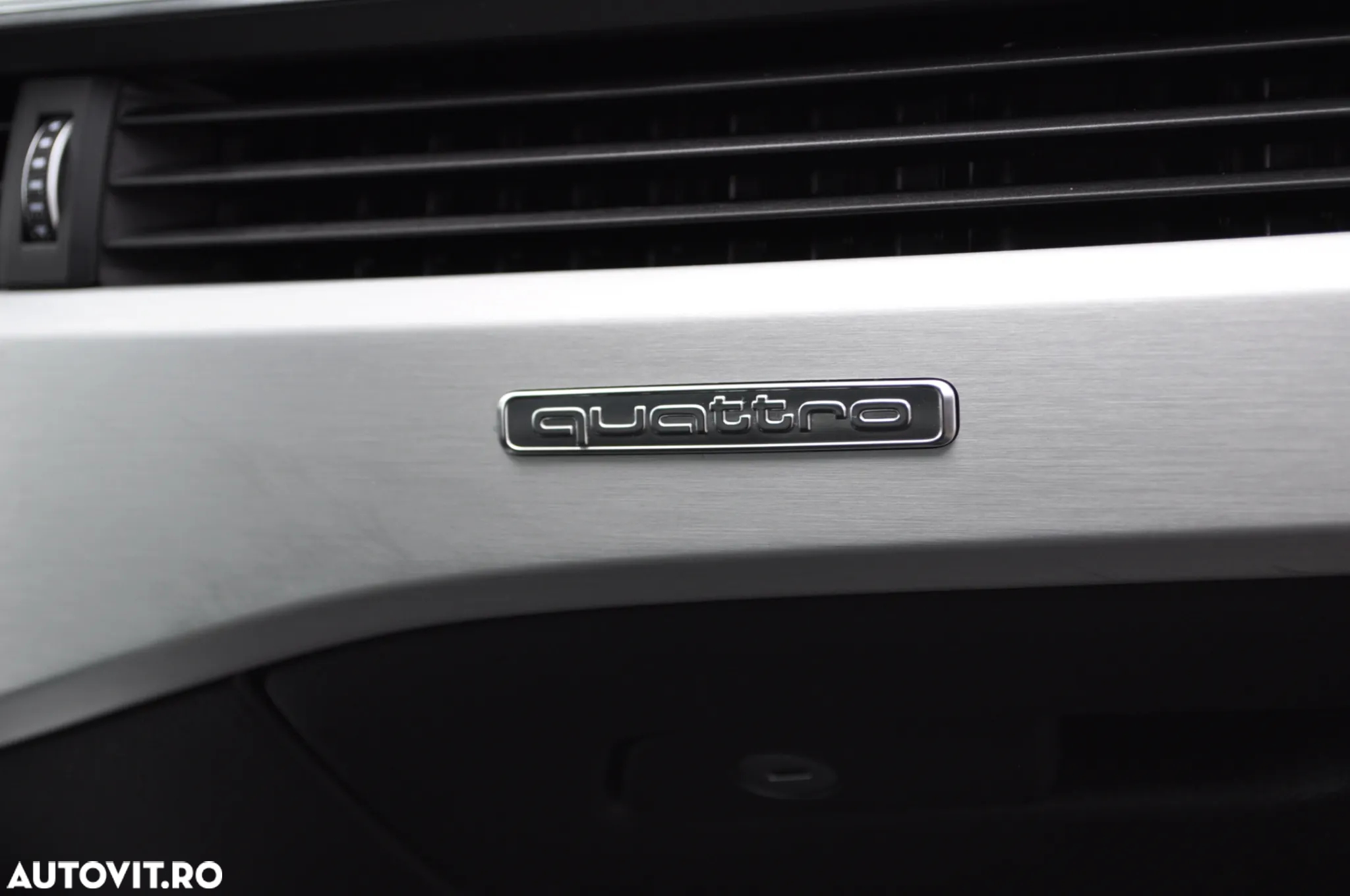 Audi A4 40 TFSI quattro S tronic MHEV S Line - 8