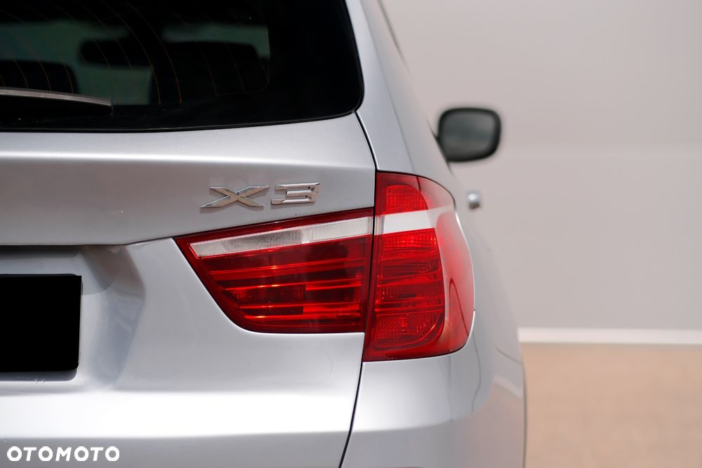 BMW X3 28i xDrive - 9