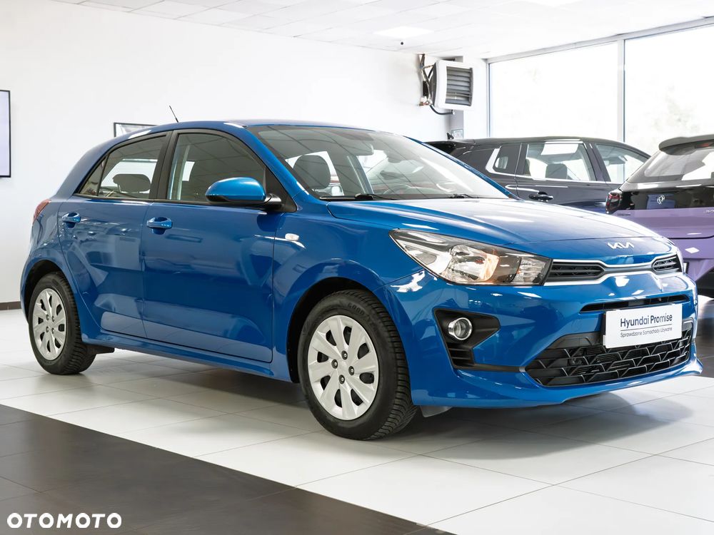 Kia Rio 1.2 L - 1
