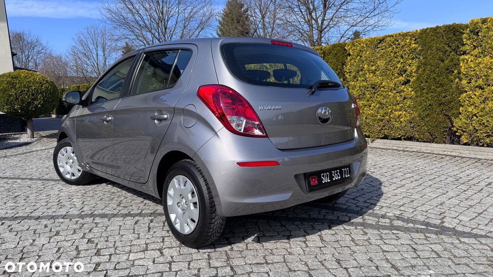 Hyundai i20 1.25 Comfort - 14