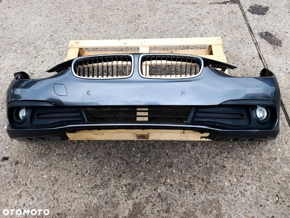 BMW F30 F31 PRZEDNI ZDERZAK LIFT B39