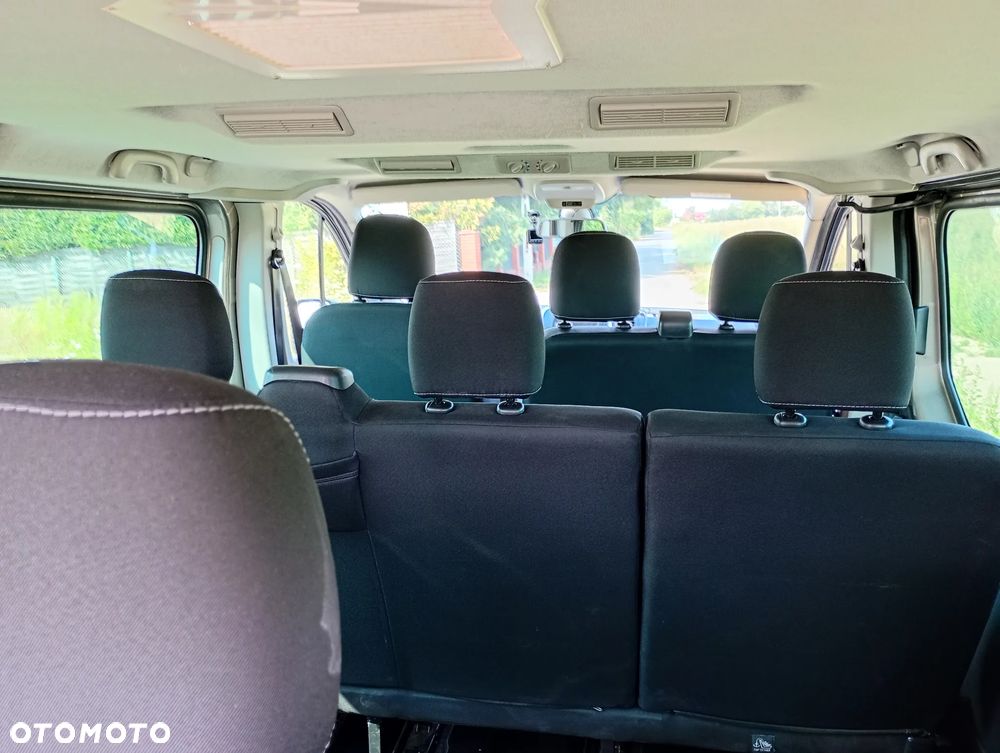 Opel Vivaro - 15