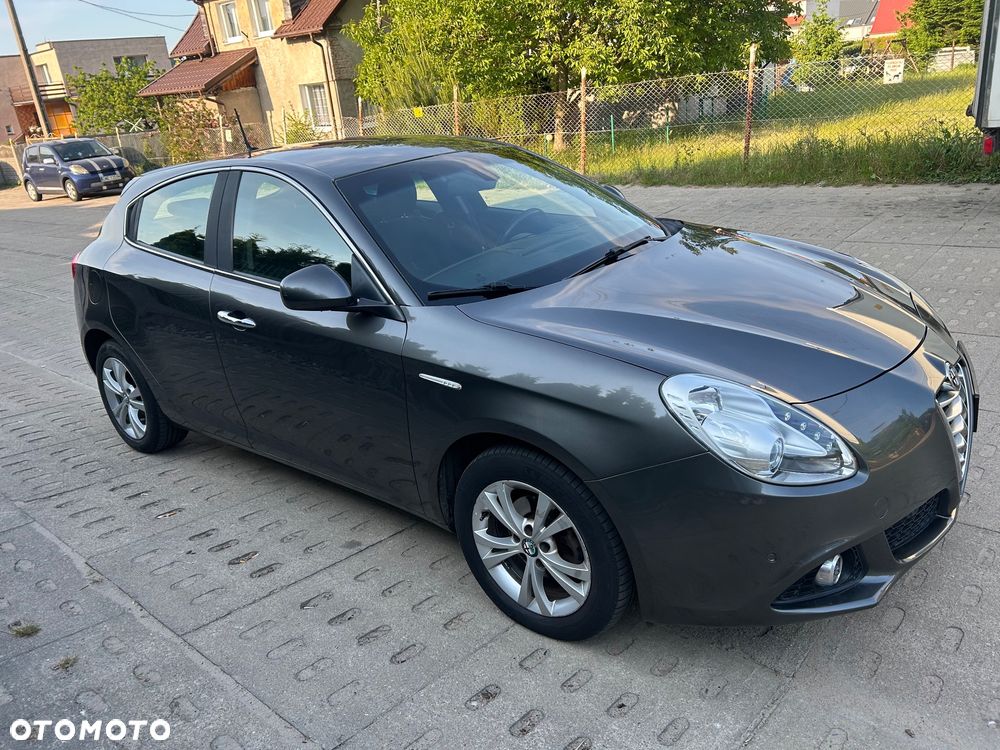 Alfa Romeo Giulietta 1.6 JTDM 16V Turismo - 5