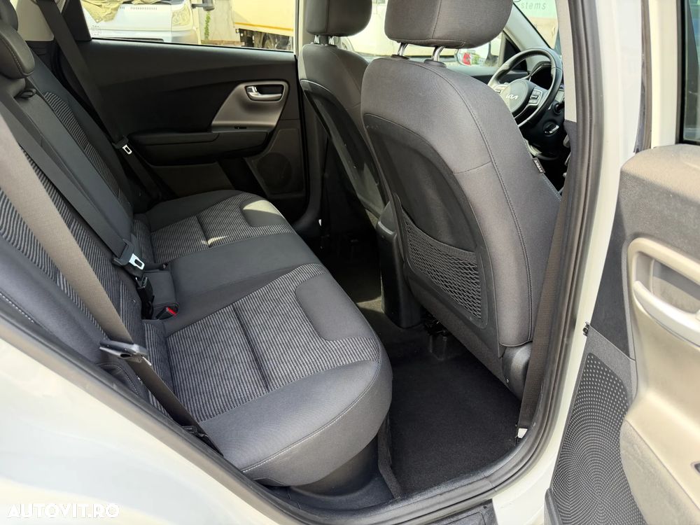 Kia Niro 1.6 GDI HEV 2WD OPF Aut. Edition 7 - 18