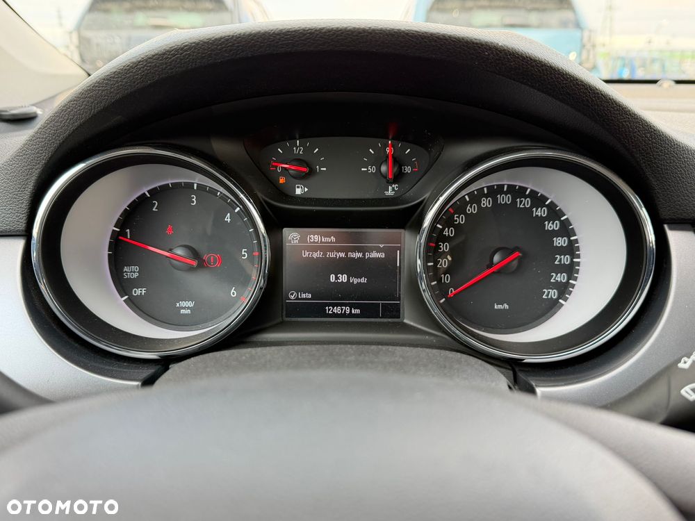 Opel Astra - 18