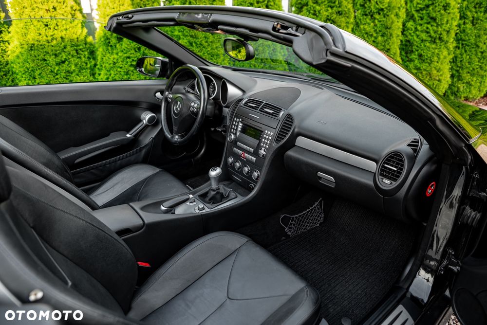 Mercedes-Benz SLK - 28