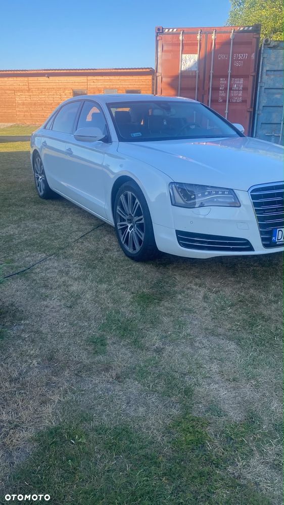 Audi A8 4.2 FSI L Quattro - 4