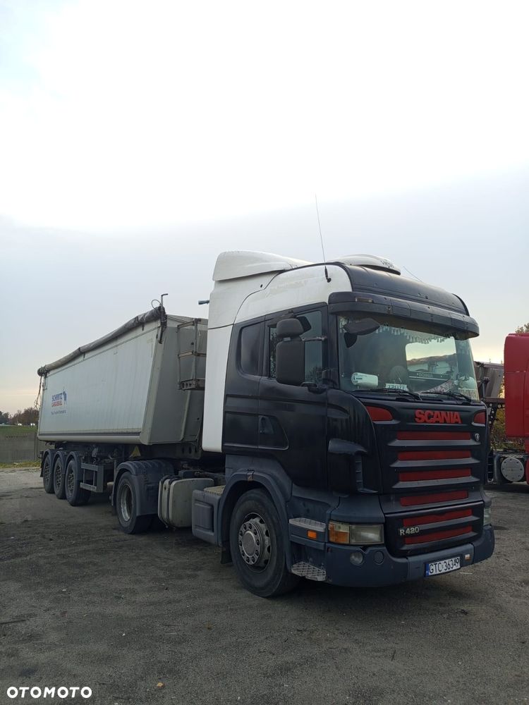 Schmitz Cargobull SKI24