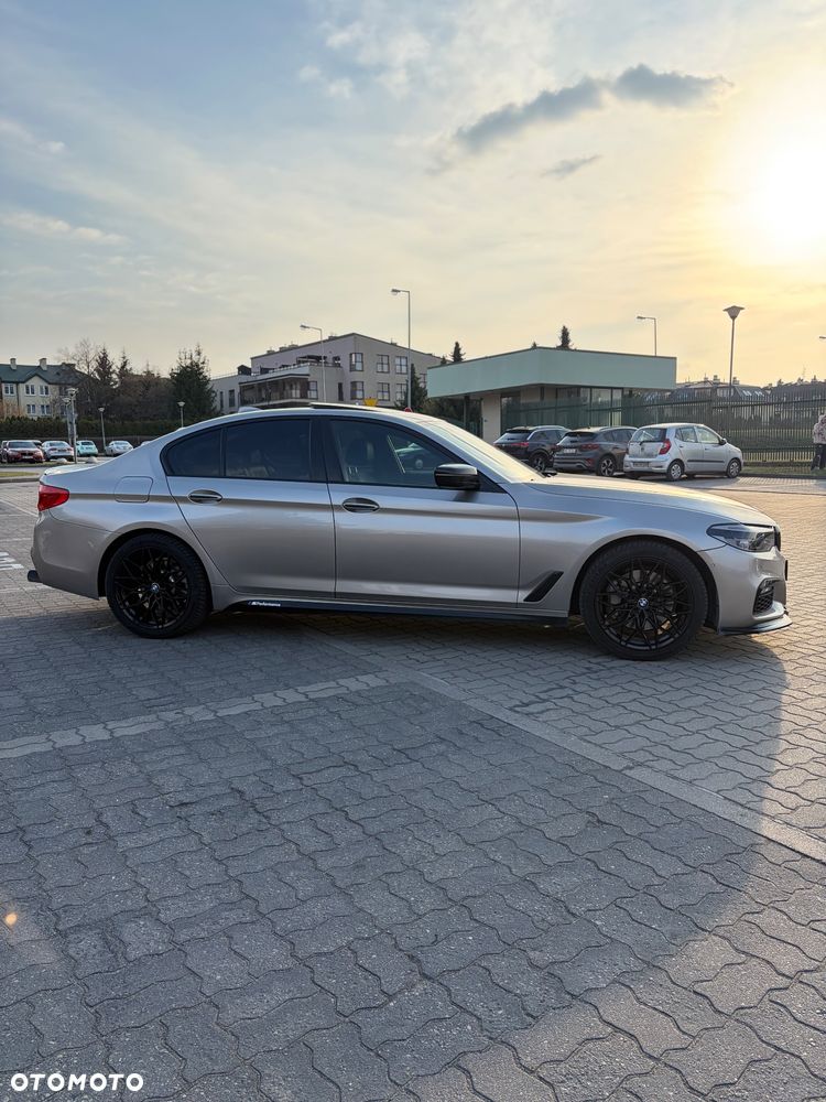 BMW Seria 5 530i M Sport sport - 4
