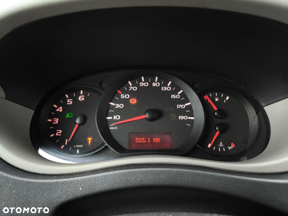 Renault Master - 24