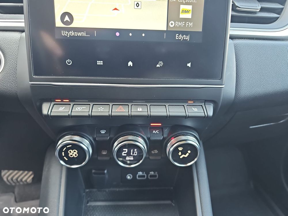 Renault Captur - 23