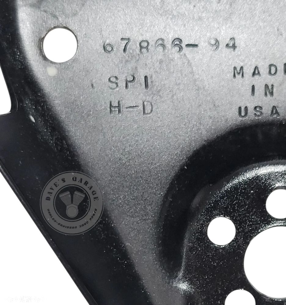 Osłona stacyjki riserów Harley Davidson Road King 67866-94 - 6