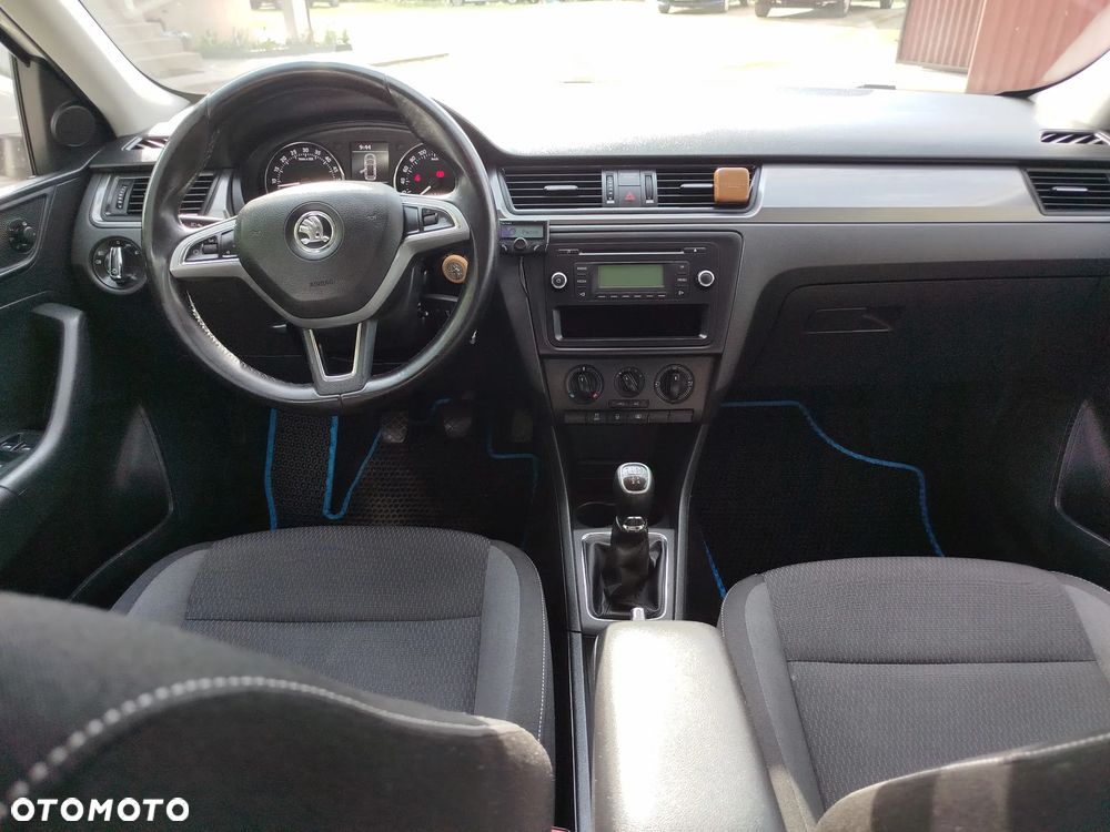 Skoda RAPID 1.6 TDI DPF Ambition - 13