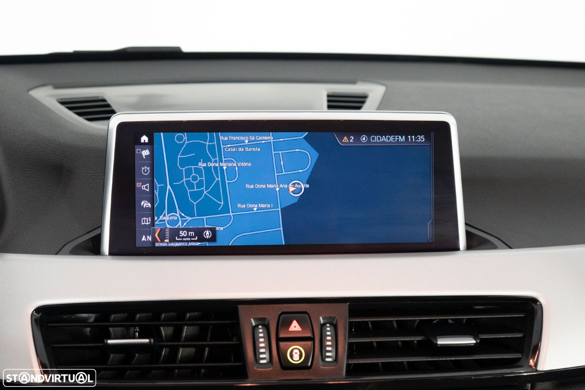 BMW X1 25 e xDrive Corporate Edition - 23
