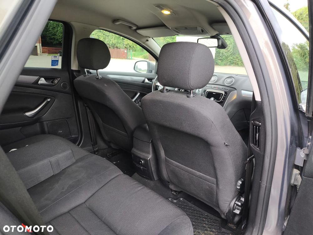 Ford Mondeo SW 2.0 TDCi Titanium - 17