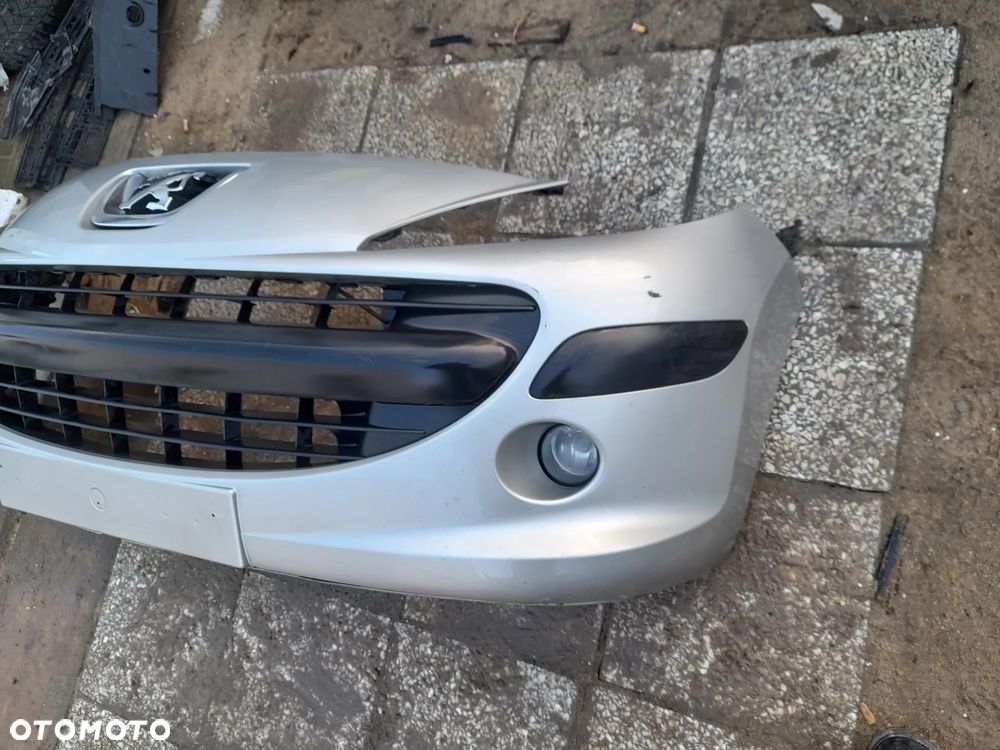 PEUGEOT 207 ZDERZAK PRZEDNI PRZÒD
