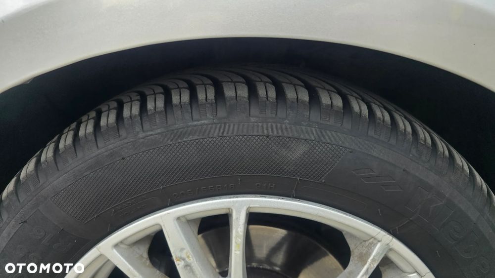 Ford Focus 1.6 TDCi ECOnetic 88g Start-Stopp-System Titanium - 17