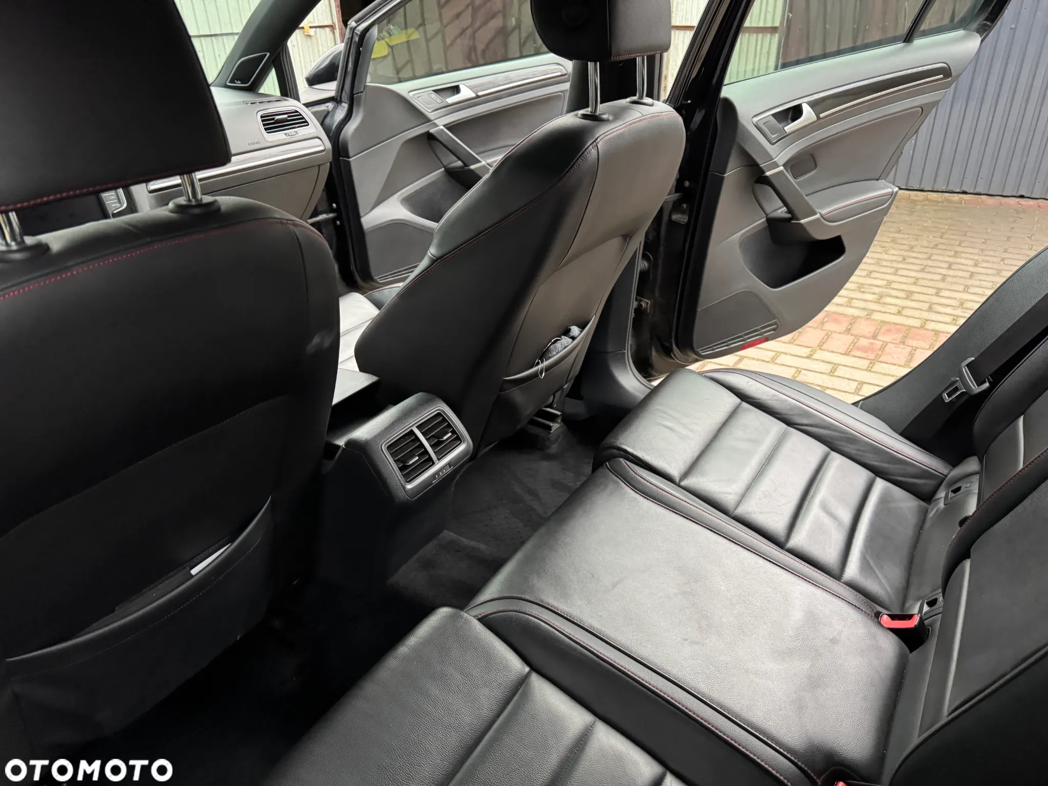Volkswagen Golf VII 2.0 TSI BMT GTI - 16