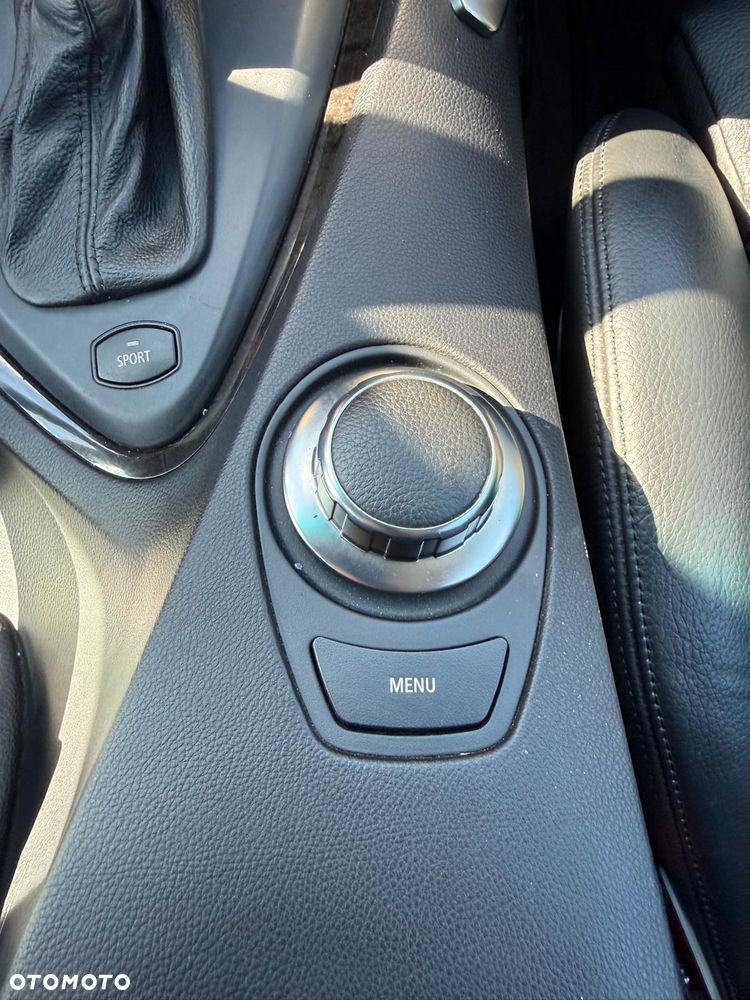 BMW Seria 6 650 i - 26