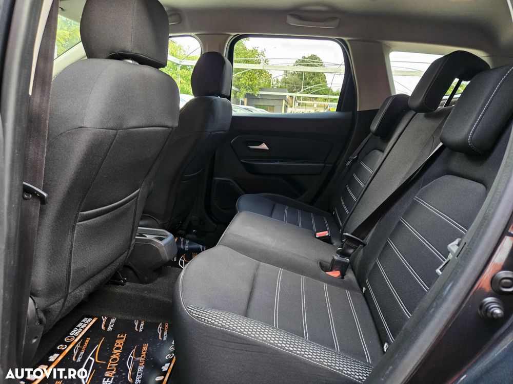 Dacia Duster TCe 130 2WD GPF Prestige - 11