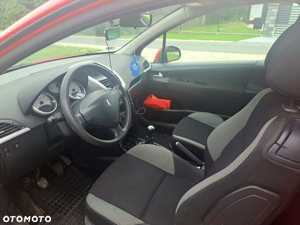 Peugeot 207 1.4 Presence - 9