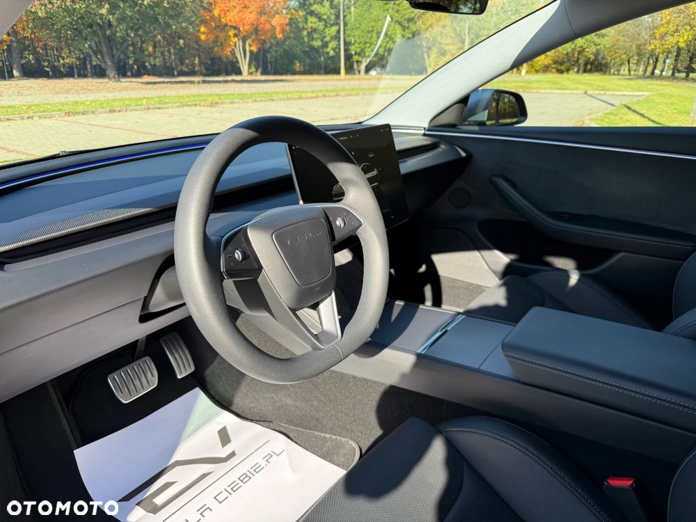 Tesla Model 3 Performance AWD - 18