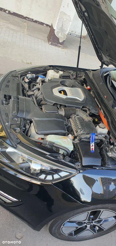 Kia Optima 2.0 Hybrid XL - 29