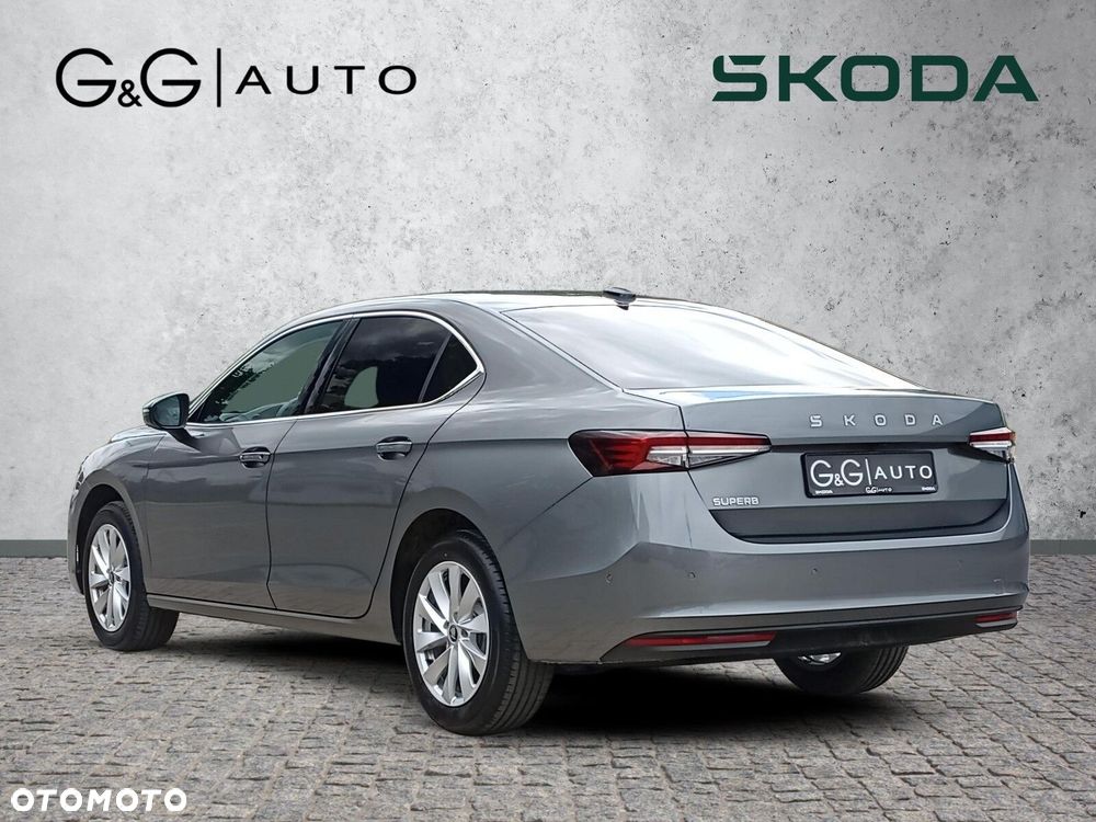 Skoda Superb 2.0 TDI SCR Edition 130 DSG - 5
