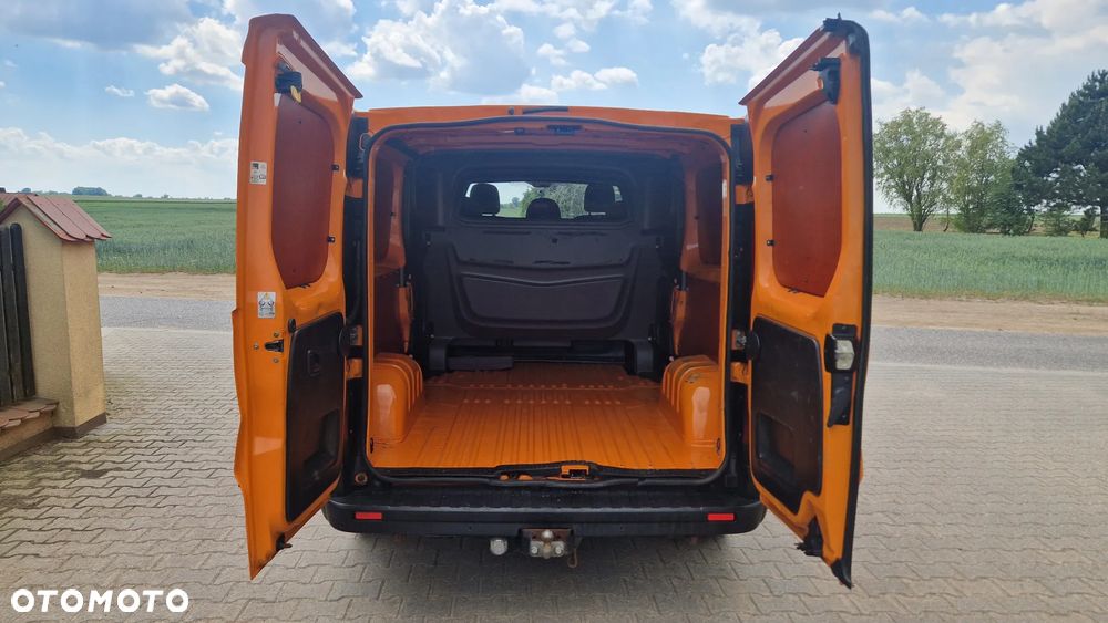 Renault Trafic doka 5 osób L2H1 - 12