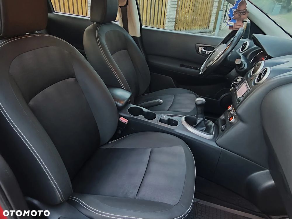 Nissan Qashqai 1.6 visia - 27