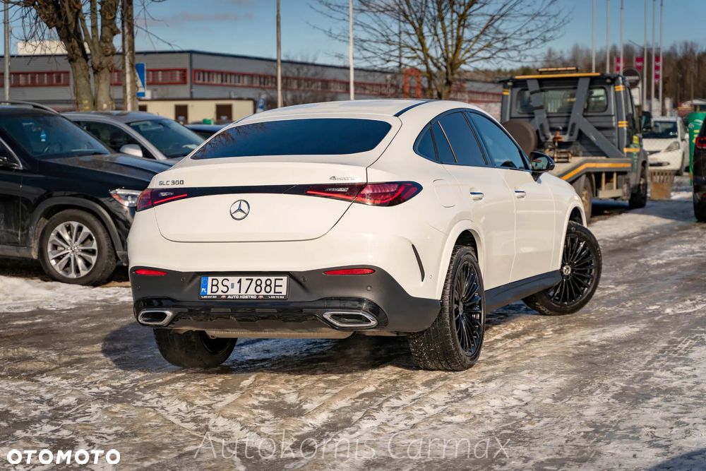 Mercedes-Benz GLC 300 4-Matic - 8