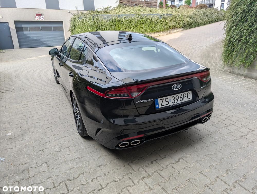 Kia Stinger 3.3 T-GDI V6 GT Prestige Line AWD - 4