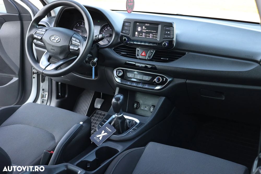 Hyundai i30 1.6 CRDI Select - 9