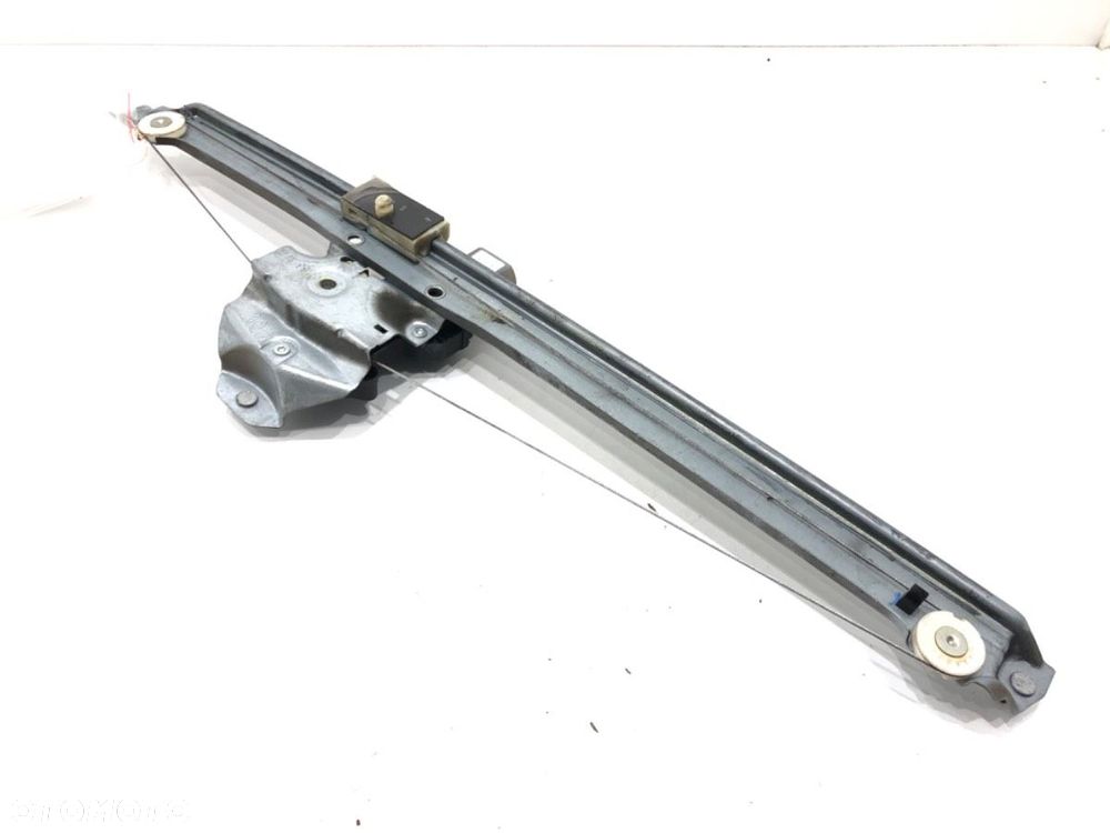 PODNOŚNIK SZYBY PRAWY PRZÓD  RENAULT TRAFIC III Autobus (JG_) 2014 - 2022 1.6 dCi 115 (JGMD) 85 kW - 1