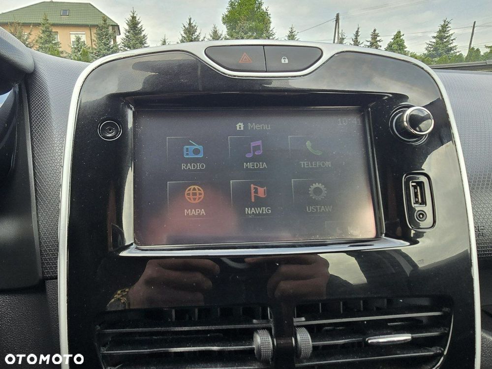 Renault Clio - 27