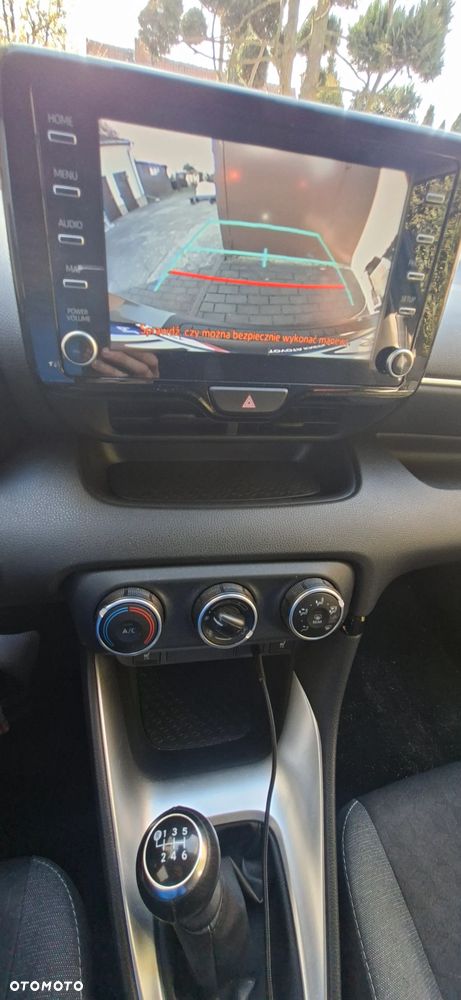 Toyota Yaris 1.5 Comfort - 14