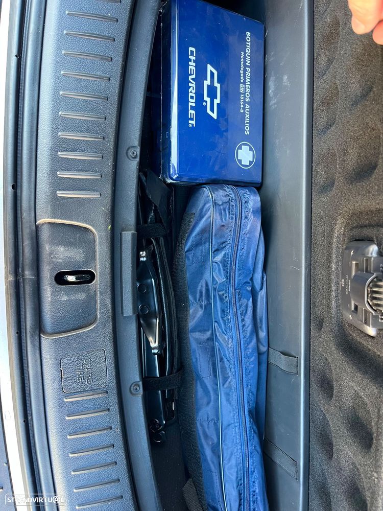 Chevrolet Captiva 2.0 VCDi Seven 7L - 39