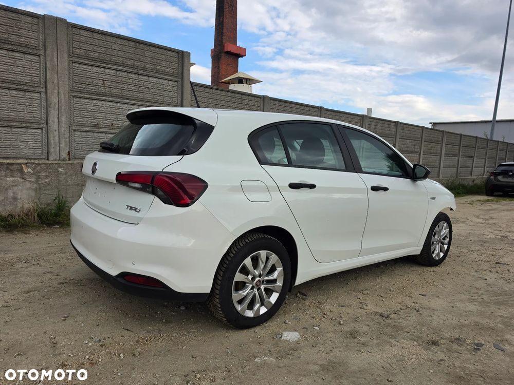 Fiat Tipo 1.4 16v Pop EU6d - 33