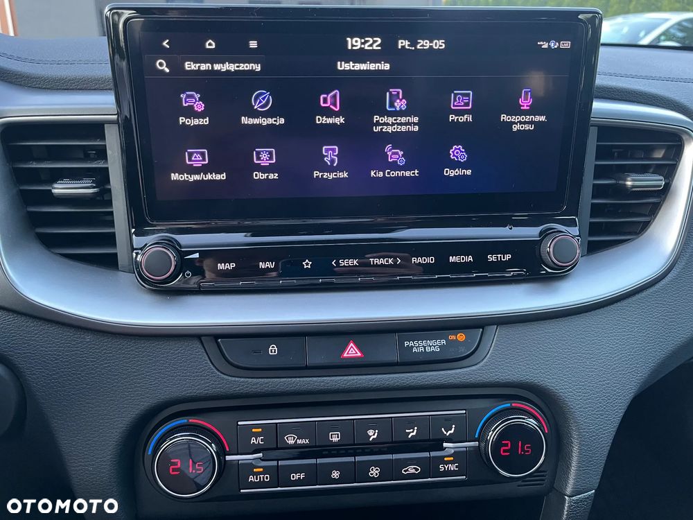 Kia Ceed 1.5 T-GDI M - 14