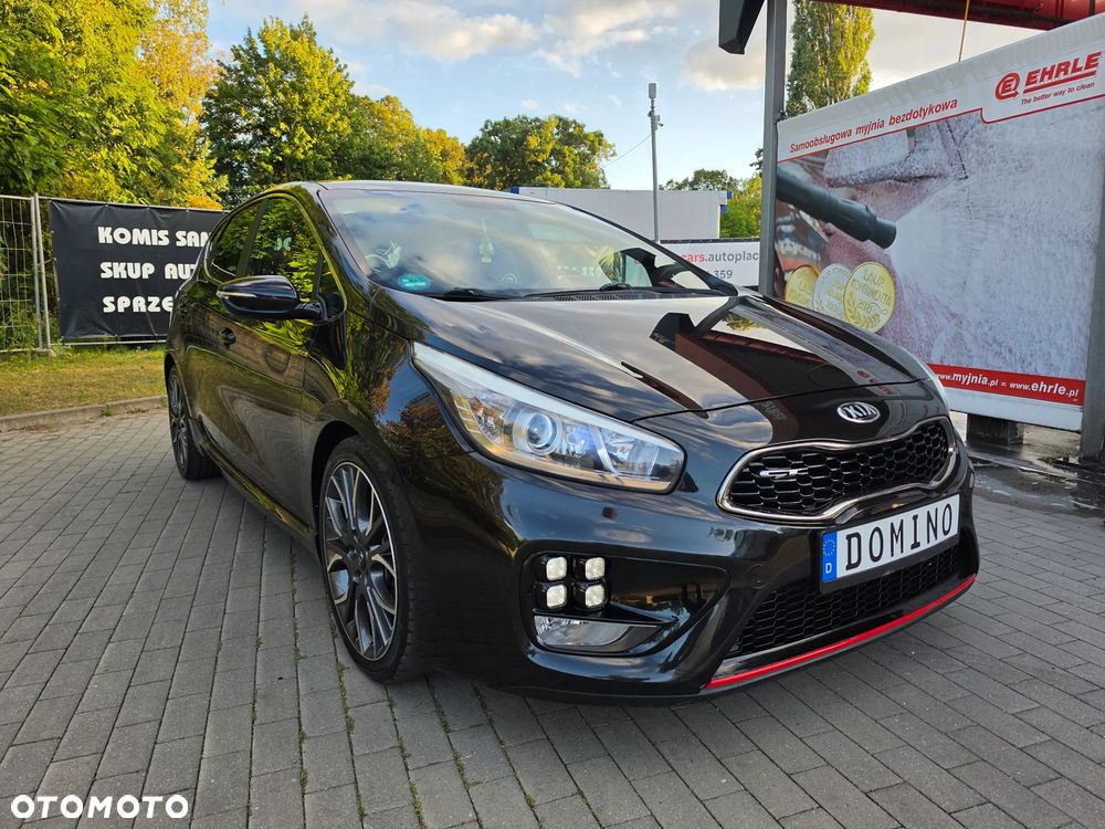 Kia Ceed - 4