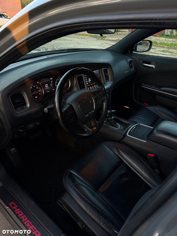 Dodge Charger 3.6 GT - 5