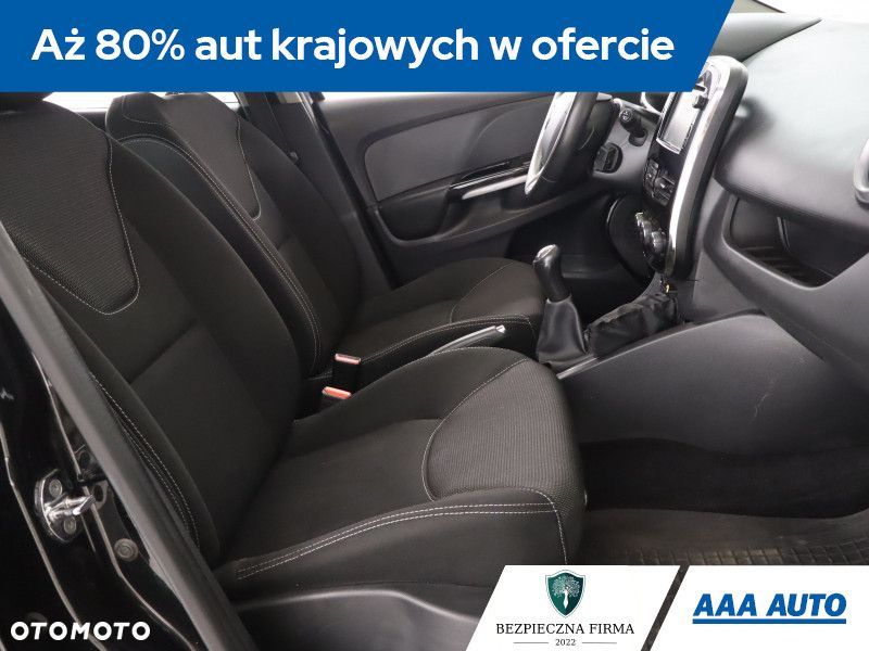 Renault Clio - 11