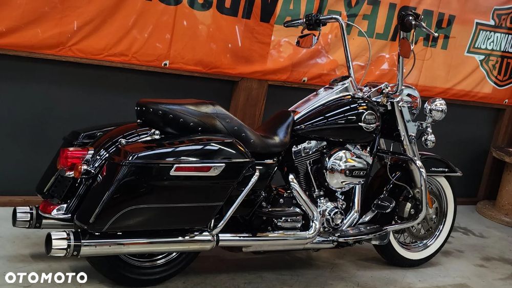 Harley-Davidson Touring Road King - 2