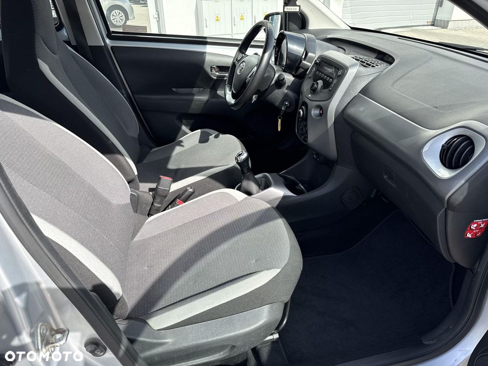 Toyota Aygo - 8