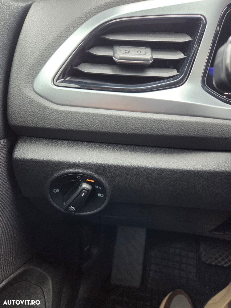 Volkswagen T-Roc 1.5 TSI DSG Life - 21