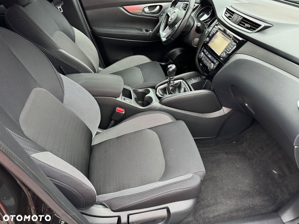 Nissan Qashqai - 13