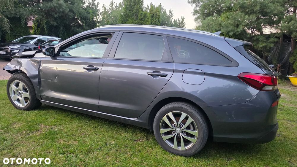 Hyundai i30 - 22